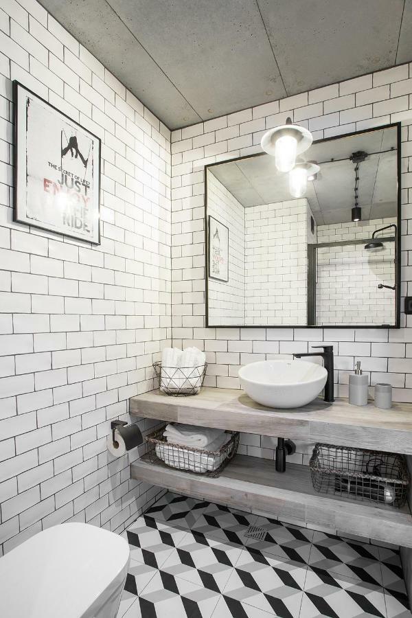 Loft Ustrzyki Apartment อุสชิกีดอลเน ภายนอก รูปภาพ